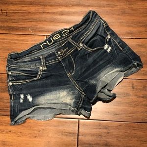 RUE 21 cut-off style jean shorts